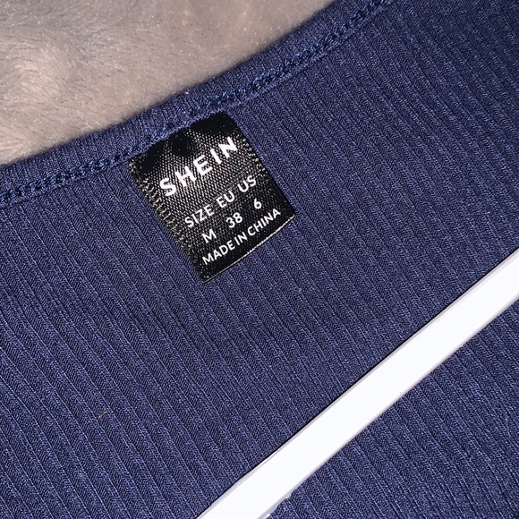 this short shirt is from shein - Picture 2 of 4